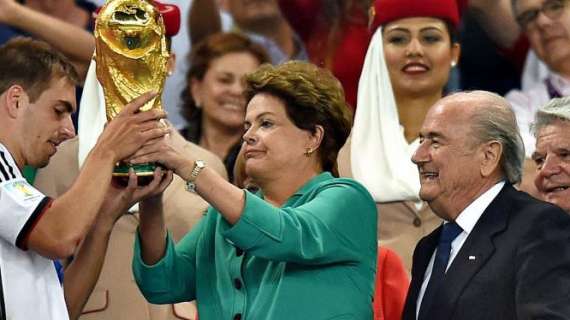 Dilma Rousseff pide investigar "todas" las decisiones de la FIFA
