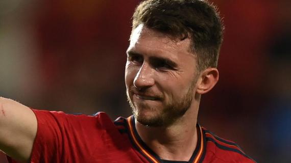 Besiktas, Aymeric Laporte más cerca