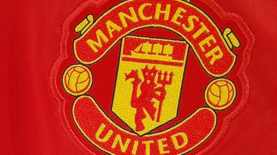 OFICIAL: Manchester United, Louis Jackson cedido al Solihull Moors