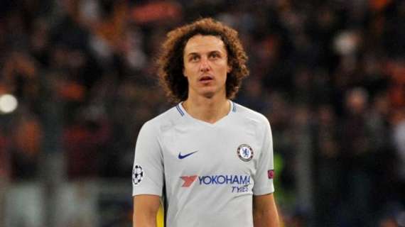 OFICIAL: Chelsea, renovó David Luiz