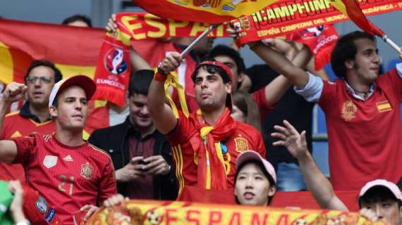 España e Italia no se sacan ventaja en el primer tiempo (0-0)