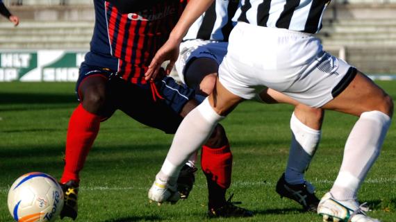 Primera Federación, Grupo 1. Descienden CD Badajoz y Sanse