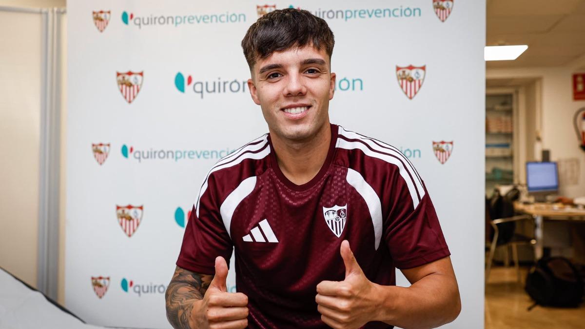 Oficial: El Sevilla ficha a Julio Díaz