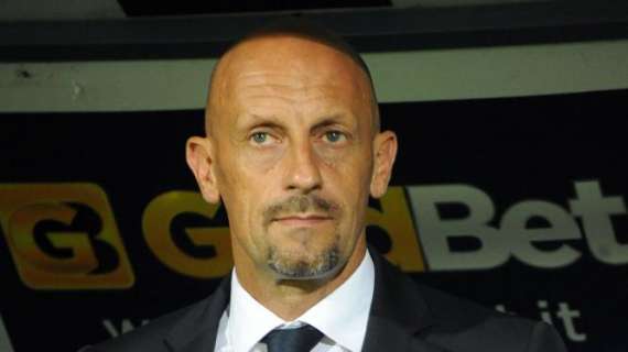 OFICIAL: Novara, Di Carlo nuevo entrenador