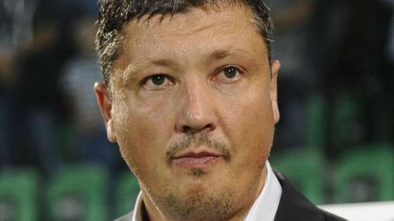 OFICIAL: Hebar Pazardzhik, Lubo Penev nuevo entrenador