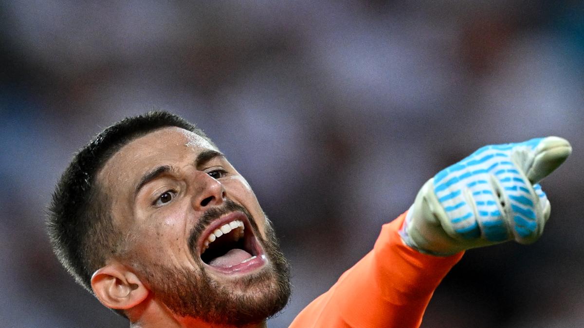 Vicario, Navidad amarga: otra cantada ante el Nottingham Forest y el Tottenham se hunde