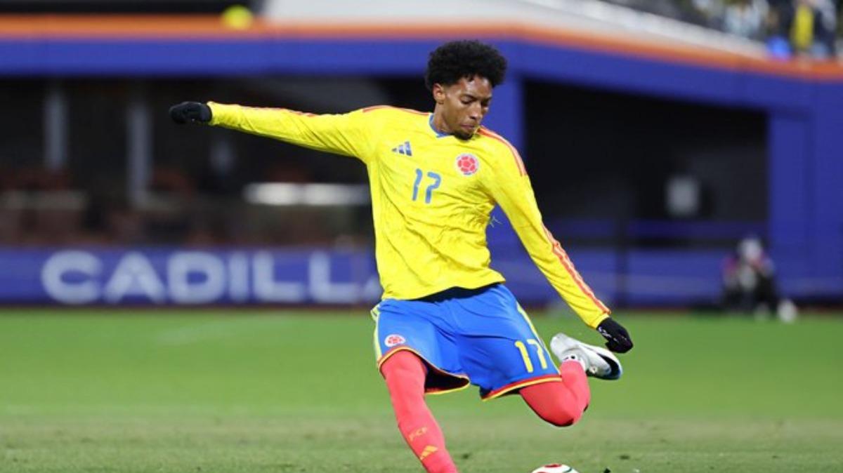 El Getafe pregunta por Johan Mojica y estudia su incorporación