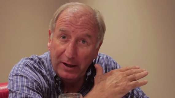 FC Barcelona, Rexach matiza que su salida del Club se produce por una decisión personal