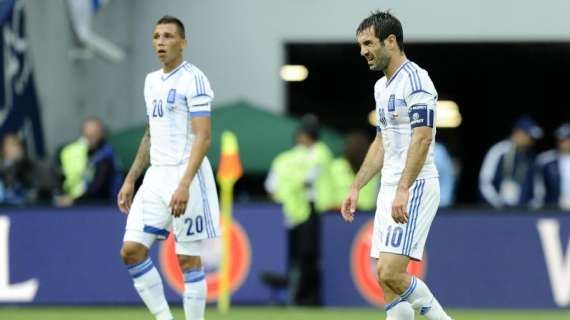 Grecia, Holebas anuncia que deja la Selección