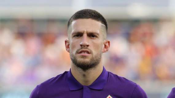 Fiorentina, intento para blindar al ex granadista Biraghi
