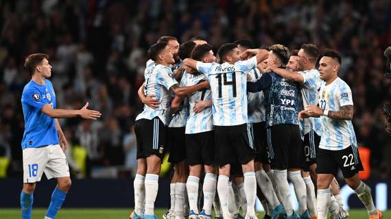 Argentina golea a Italia en Londres (0-3)