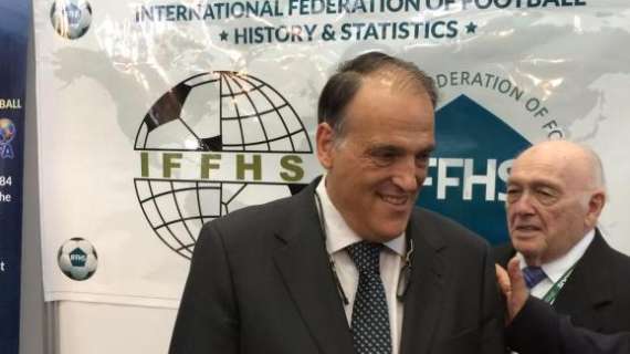 Tebas: "El futbolista no es una persona de riesgo en los entrenamientos"