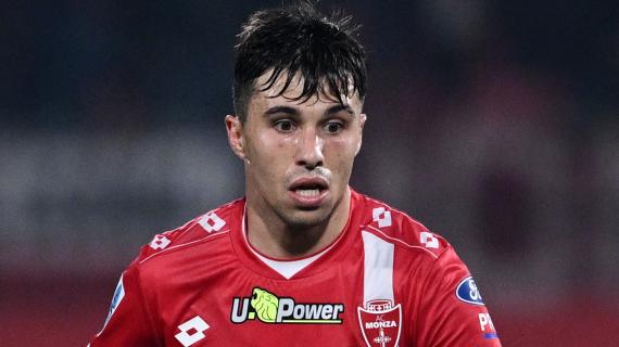 OFICIAL: Fiorentina, renueva  Alessandro Bianco y sale cedido al PAOK