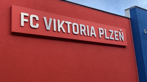 Viktoria Plzen, los dirigentes abren la puerta de salida a Jhon Mosquera