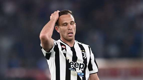 Juventus, la salida de Arthur, una prioridad