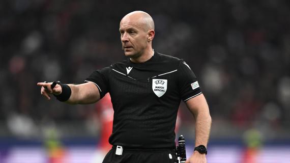 Barça, Abelardo Fernández cuestionó la actuación de Marciniak