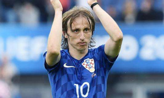 Croacia libera a Modric y Rakitic: regresan a Madrid y Barcelona