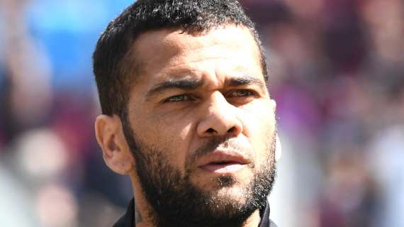 Alves confirma que viene a pelear por la titularidad: "No nací para ser segundo"