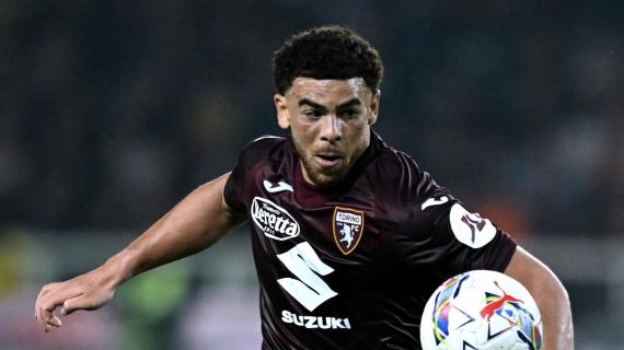 Italia, un doblete de Che Adams da la victoria al Torino