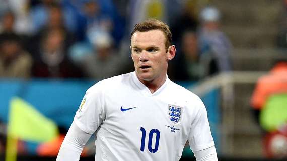 Wayne Rooney, releva a Gerrard como capitán de Inglaterra