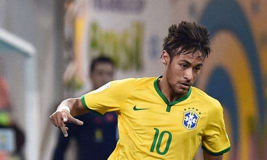 Neymar: "Tengo un largo camino aún en el Barcelona"