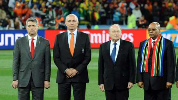 El holandés Van Praag se presentará a la presidencia de la FIFA