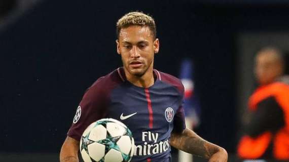Neymar: "Me gusta tener responsabilidades en el campo"