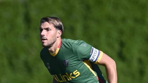 UFFICIALE - Carrarese, dal Lecce torna Bleve