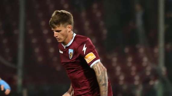 Le Cronache: "Salernitana, pari con vista sui playoff. Punto d'oro a Crotone"