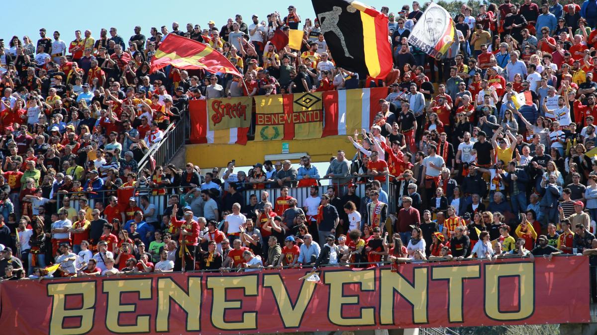 Il Benevento torna in Serie B dopo tre anni 