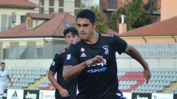 Palermo, concorrenza alla Reggina per un difensore di Serie C