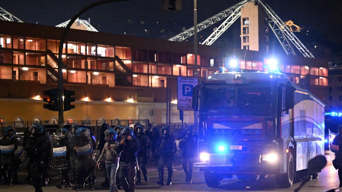 Il Secolo XIX - Scontri fra tifoserie in piazza Alimonda, condannati sei ultrà di Samp e Genoa