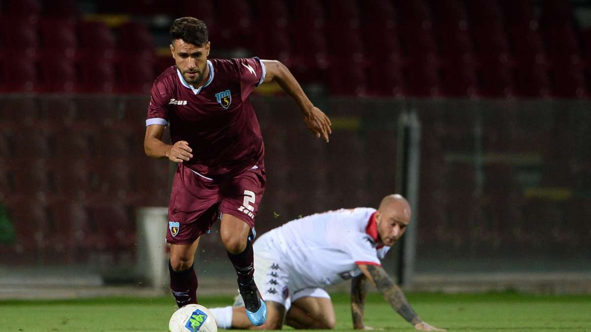 Ascoli, l'ex Pucino vicino al Bari