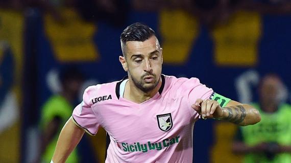 La Repubblica - L'ex Nestorovski: "Seguo sempre il Palermo, eternamente grato a Zamparini. I rosanero possono ancora andare in A, ma devono darsi una mossa. Problemi in casa? Giocare davanti a 25-30mila persone dovrebbe essere più facile..."