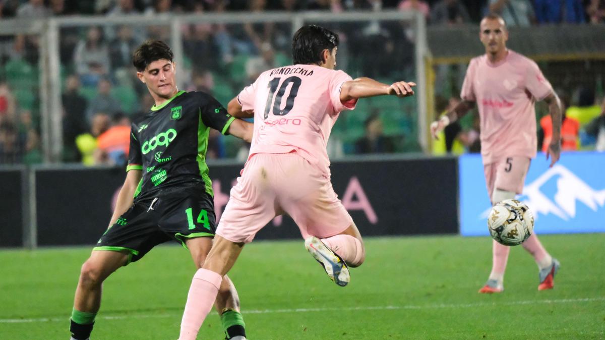Catanzaro, Aquilani verso il Sassuol: Liberali pronto a seguirlo?