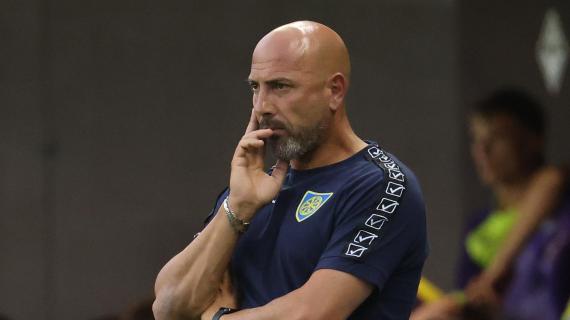 Carrarese, Calabro: "Avellino ben allenato e messo in campo. Match difficile, ma sappiamo cosa fare"