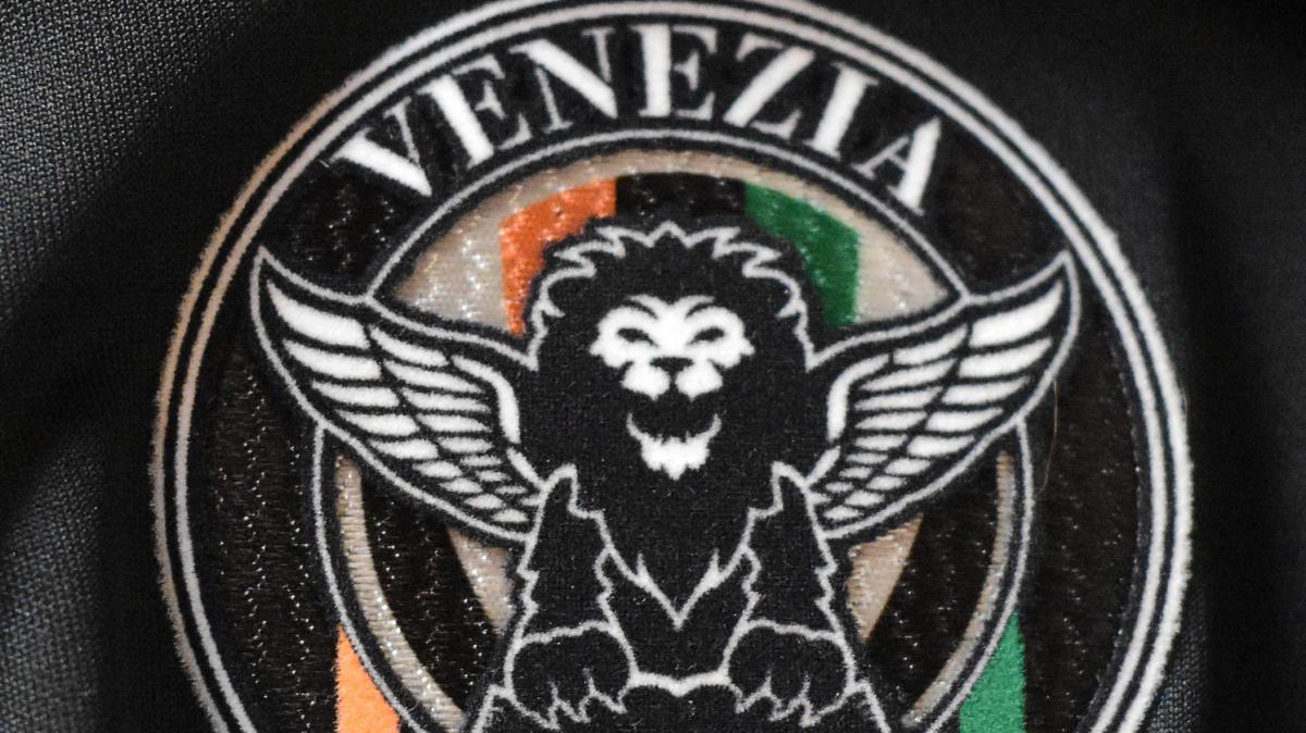 Serie B, Venezia sempre in pole per la vittoria del campionato secondo i bookmakers