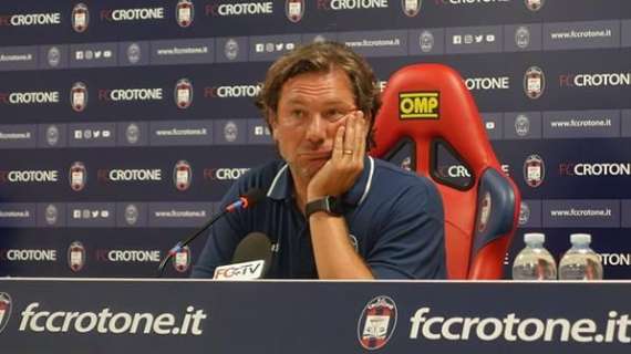 Crotone, Stroppa: "Dopo Foggia non fermiamoci. Contro il Livorno come fosse una finale"