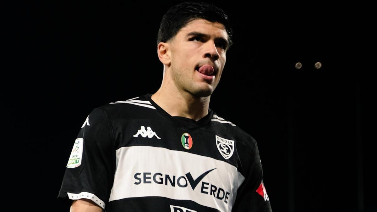 CorSport - Benevento: Siatounis, Schimmenti e Postiglione nel mirino. Avellino, poker di nomi per la trequarti. Il Mantova fa il bis: Silva e Tomasevic, la Samp vuole Marras. Padova, piacciono Zuelli e Gori. Modena, idea Aurelio