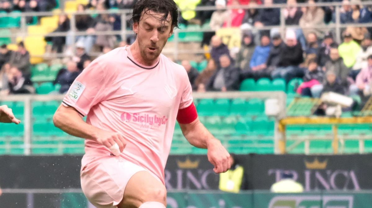 GazzSport - Palermo, Bani chiede l'aiuto del pubblico: "Ci siamo fatti un mazzo così, non molliamo"