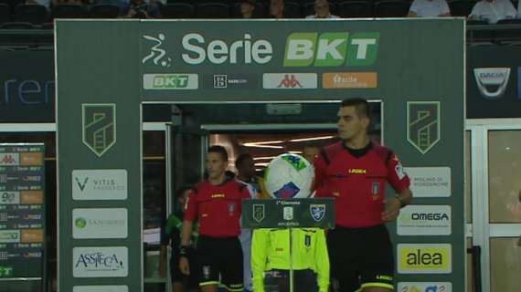 Le Cronache: "Il piano B della Figc: Benevento in A, poi playoff e playout allargati"