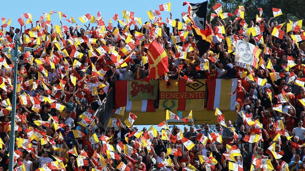 Benevento, quasi 5mila già pronti a spingere la Strega verso la Serie B