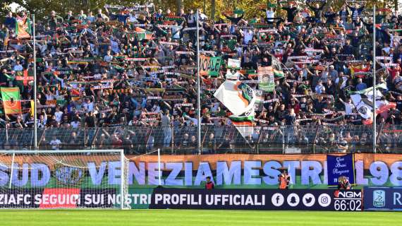 RIVIVI IL LIVE TB - Diretta Goal Serie B: game over. Vincono Bari, Cagliari e Venezia. Frena il Sudtirol. Como ok. SPAL e Benevento in C