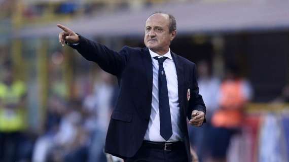 Palermo, Rossi: "Voglio vedere una squadra 'logica' e senso di appartenenza"