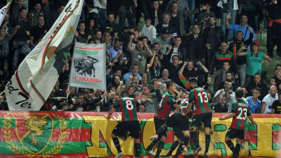 UFFICIALE - Ternana, ceduto Mazza