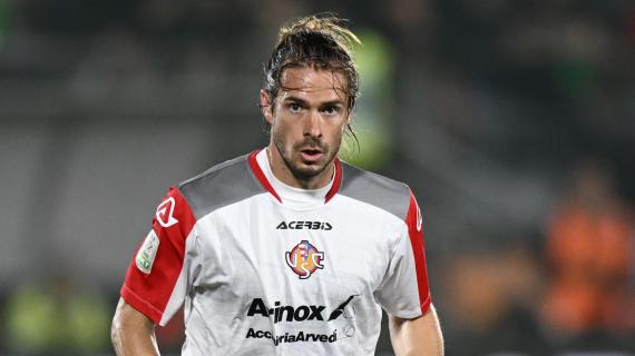 GazzSport - Palermo, concorrenza dell'Union Brescia per Bardi. Cesena, proposto un biennale a Castagnetti. Bari: Braunoder c'è, ora caccia ad altri centrocampisti