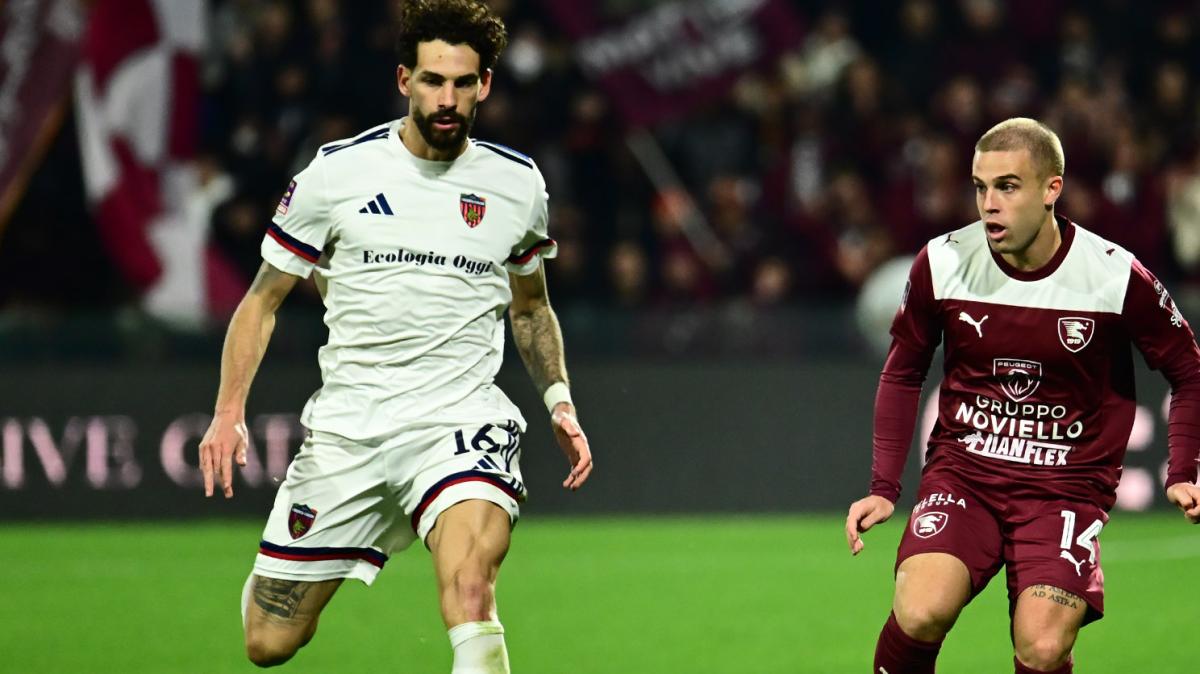 Il Mattino - Doppio colpo Juve Stabia: Ruggero allo Spezia per una plusvalenza di bilancio, Ricciardi alla corte di Abate