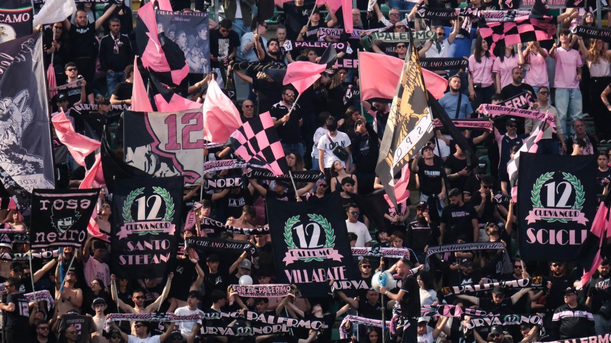 CorSport - Palermo, allenamento davanti a 4.000 tifosi