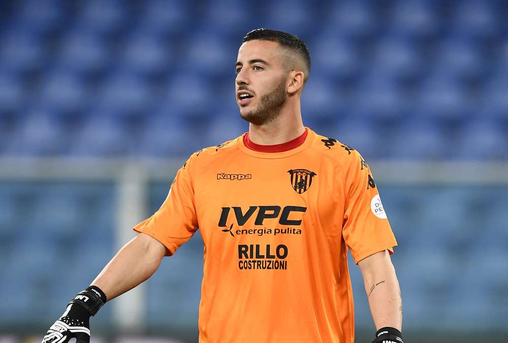 Il Sannio Quotidiano: "Benevento, il Verona piomba su Montipò. I possibili sostituti"