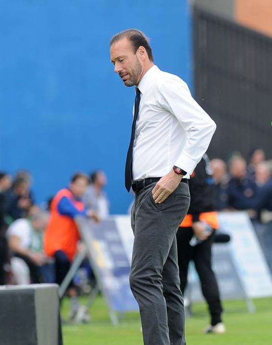 Avellino, Marcolin: "Dobbiamo abbassare la testa e pedalare. I cori dei tifosi? Ho le spalle larghe..."
